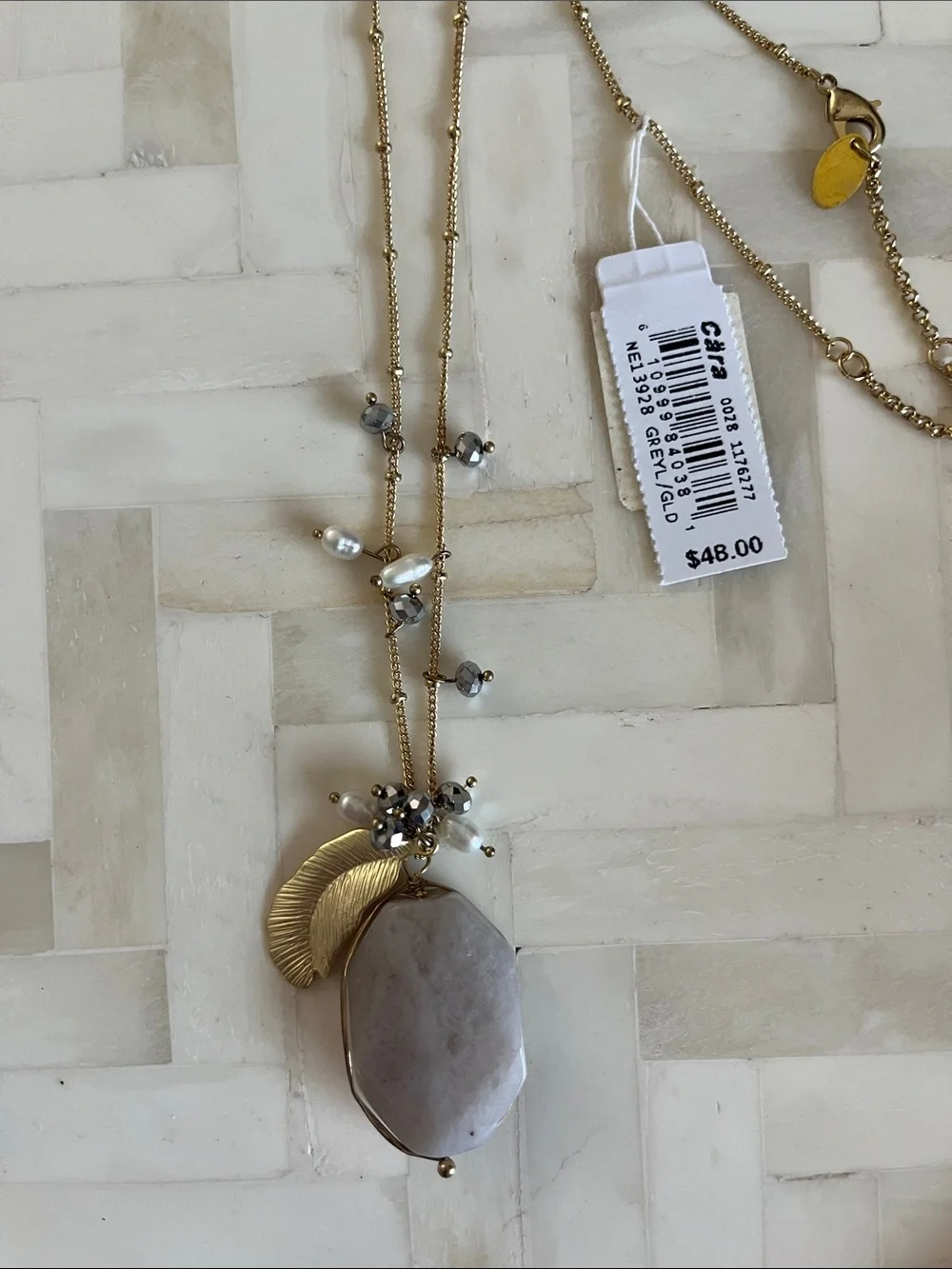 NWT Cara Gold-Tone Gray Stone & Teardrop Earrings & Pendant Necklace Set